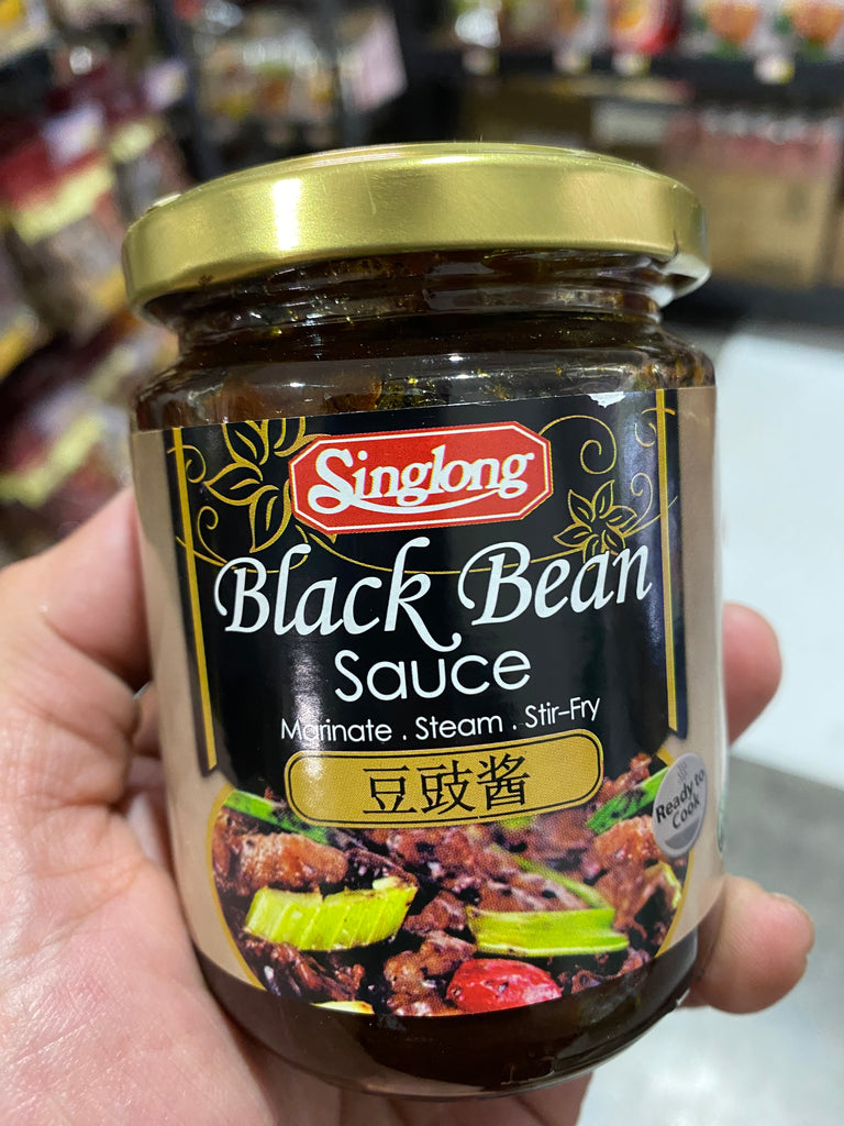 Singaporean food: Singlong Black Bean Sauce 230g, a popular Singapore Food Black Bean Sauce